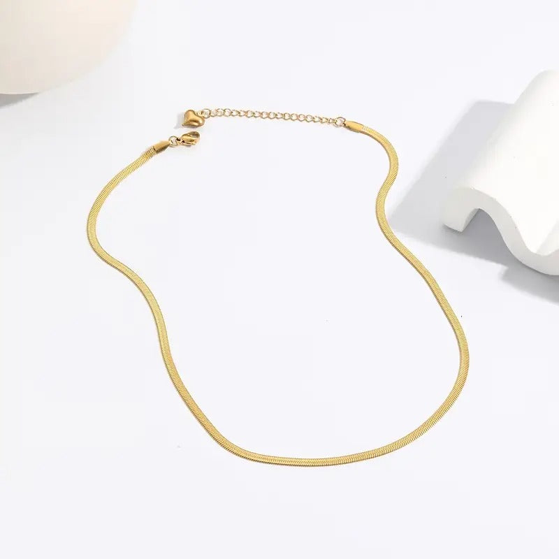 Collier à chaîne en os