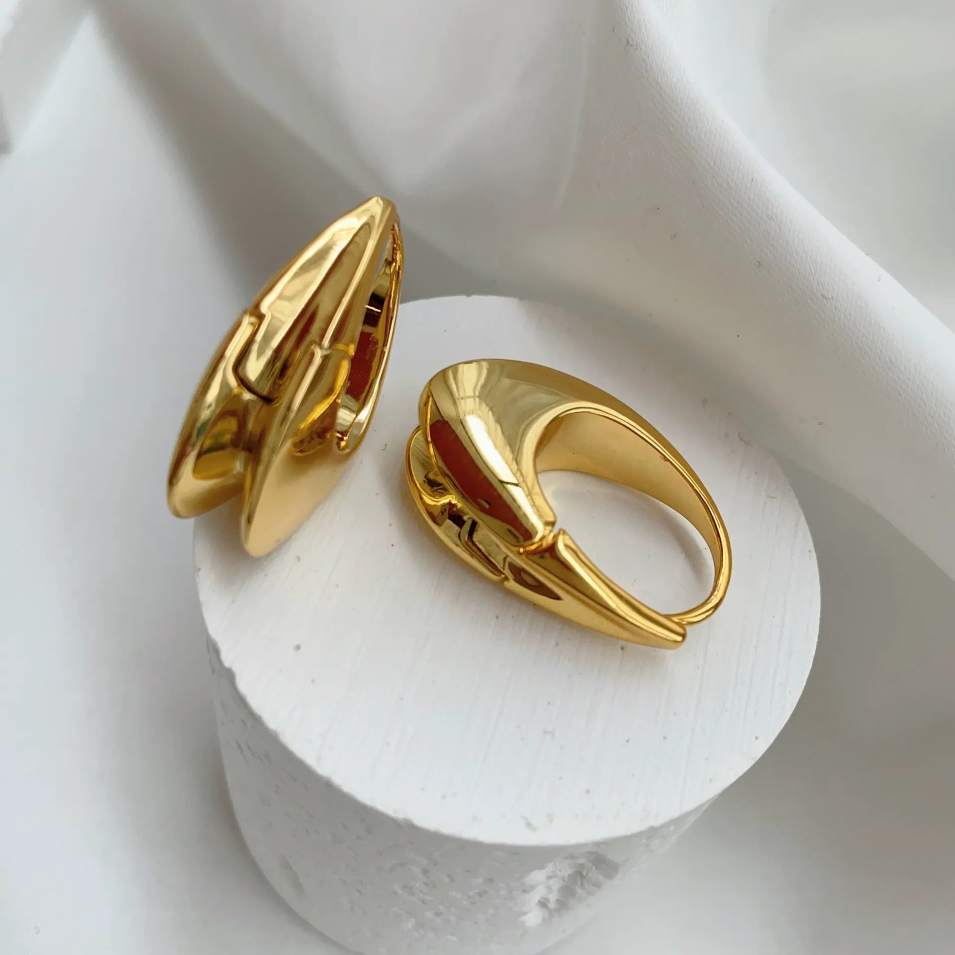 Golden Aura Hoop Earrings