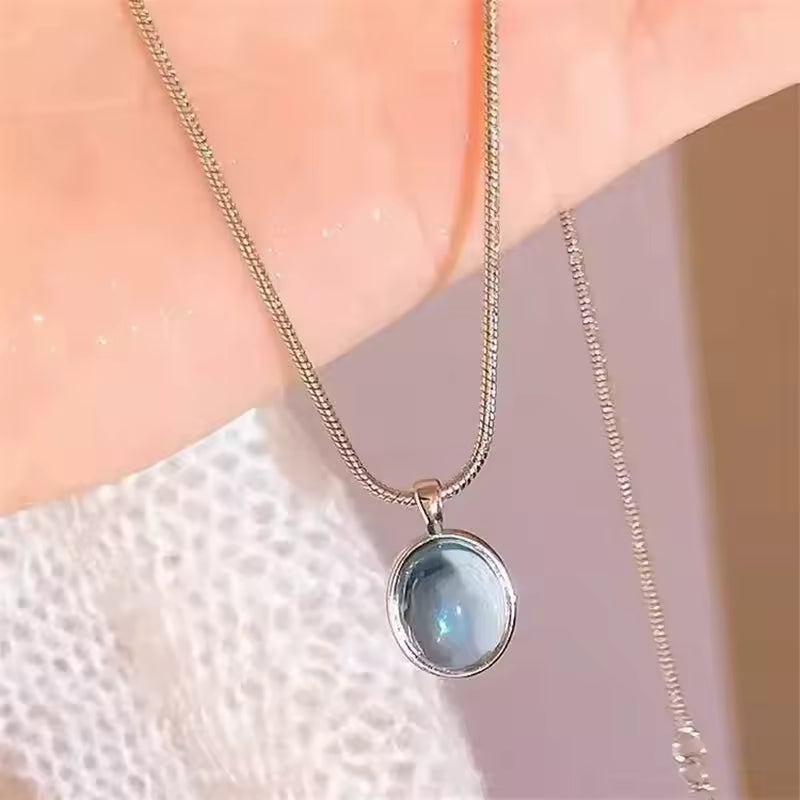Oval Stone Pendant Necklace