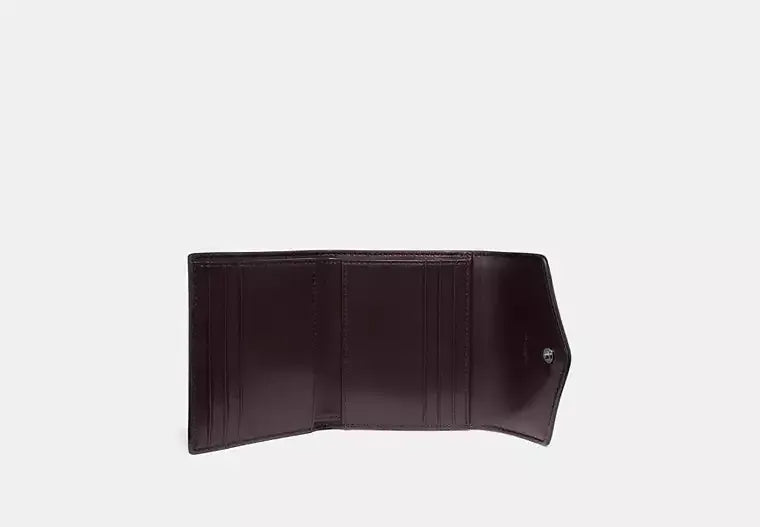 Elegant Red Women’s Wallet